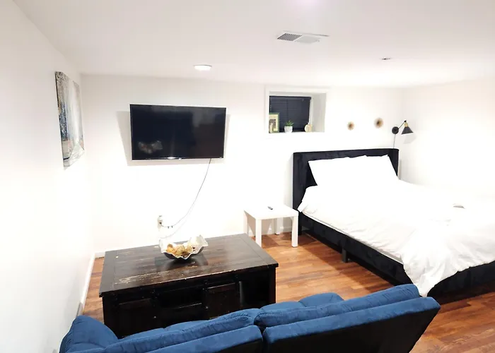 Lovely Private 2 Bedroom Suite Near Ewr/Nyc